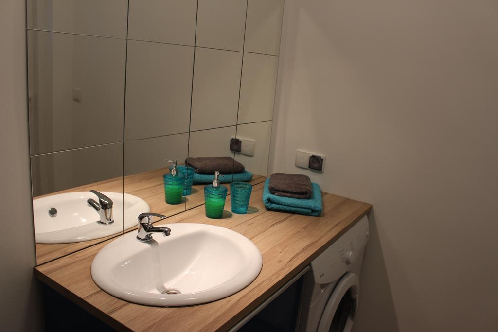 Apartamenty Zamulkowa 4Two Катовице Екстериор снимка